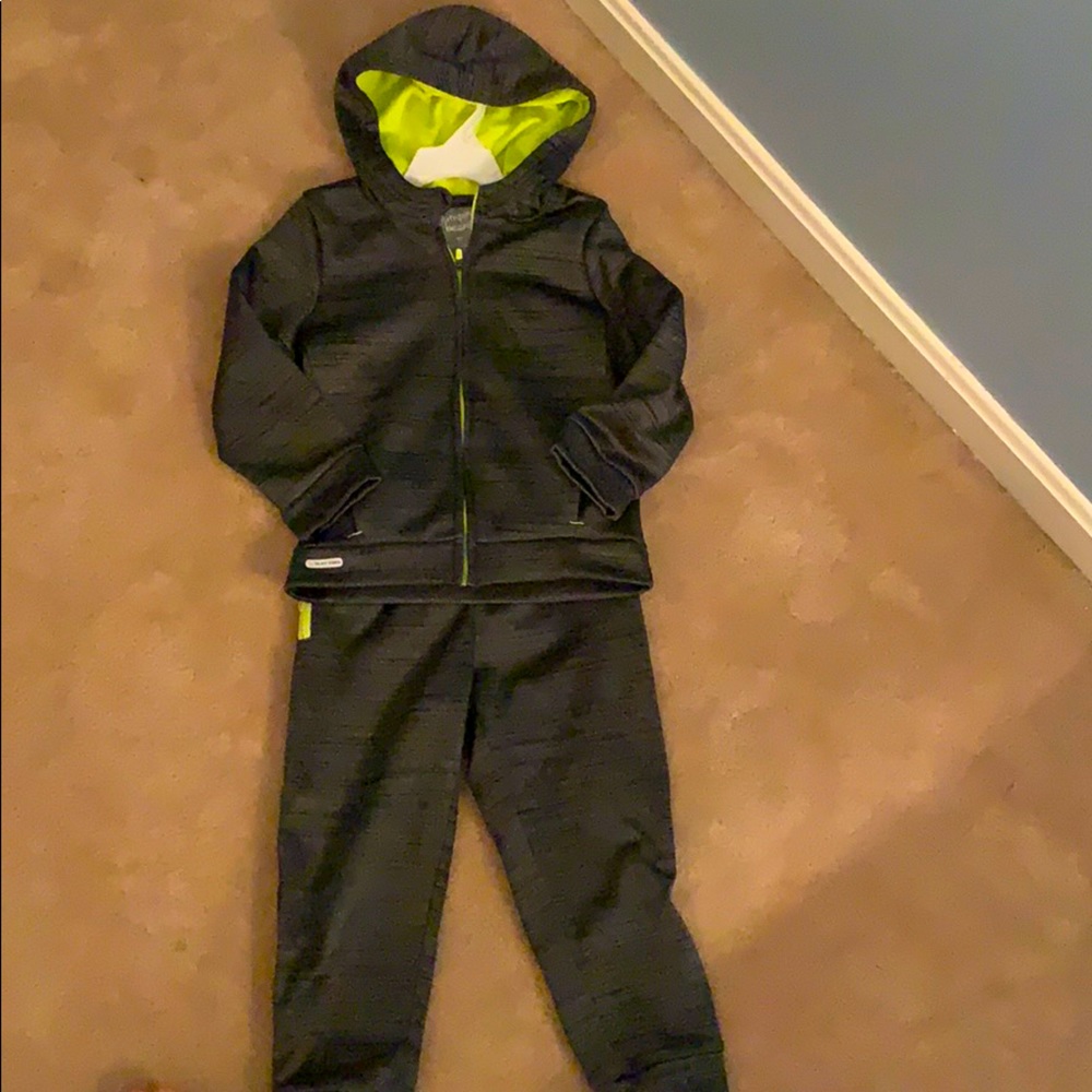 Jumping beans sweatshirt/pants set EUC